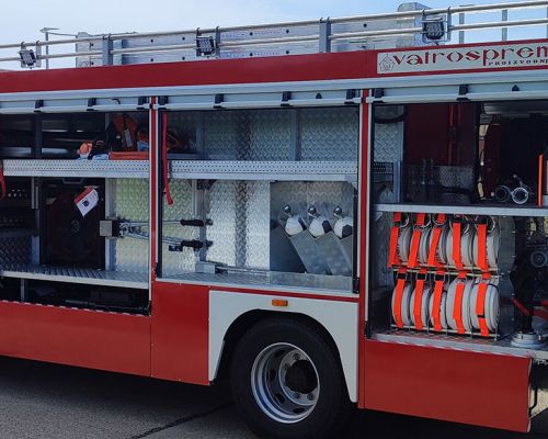 Emergency firefighting vehicle VP 3000-300 on ISUZU F14 chassis, three vehicles delivered to the Department for Emergency Situations of the Ministry of Interior of Serbia.Date of delivery 03.10.2024.